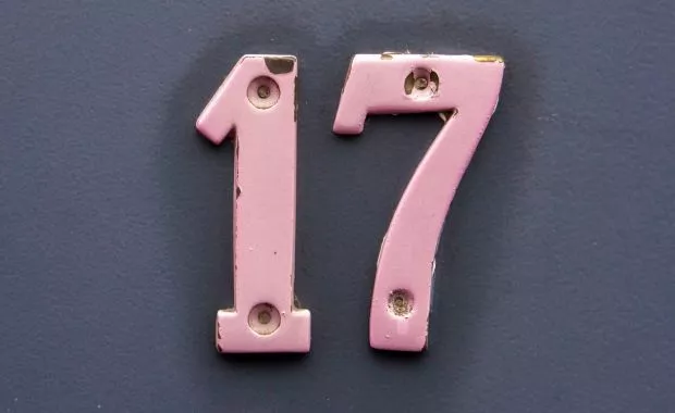 Giải mã số 17 có ý nghĩa gì? May mắn, thành công hay ẩn chứa bí ẩn?